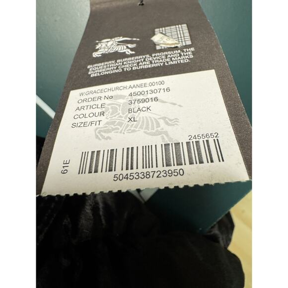 BURBERRY LONDON WOMEN’S BLACK PUFFER COAT XL . Tags located in the pocket. - Picture 12 of 16